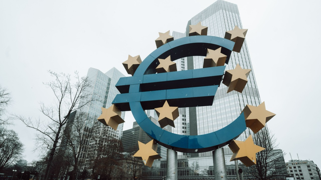 Euro Bölgesi'nde ekonomik toparlanma güç kazandı: Bileşik endeks 8 ayın en yüksek seviyesinde