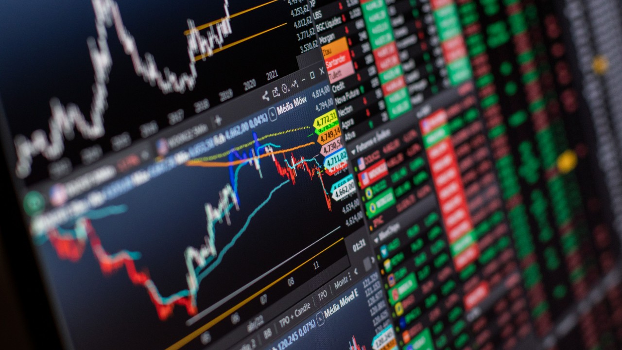 Borsa İstanbul yükselişini hızlandırdı! BIST 100 13.800 sınırına dayandı